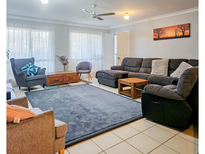 12 Foam Street, Surfside NSW 2536