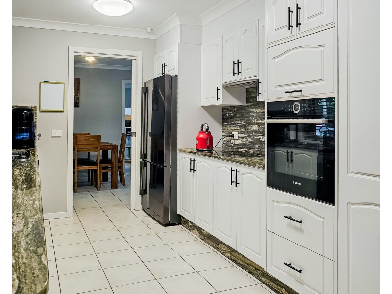 12 Foam Street, Surfside NSW 2536