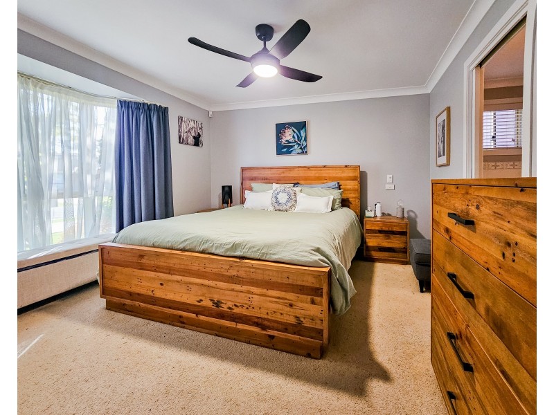 12 Foam Street, Surfside NSW 2536