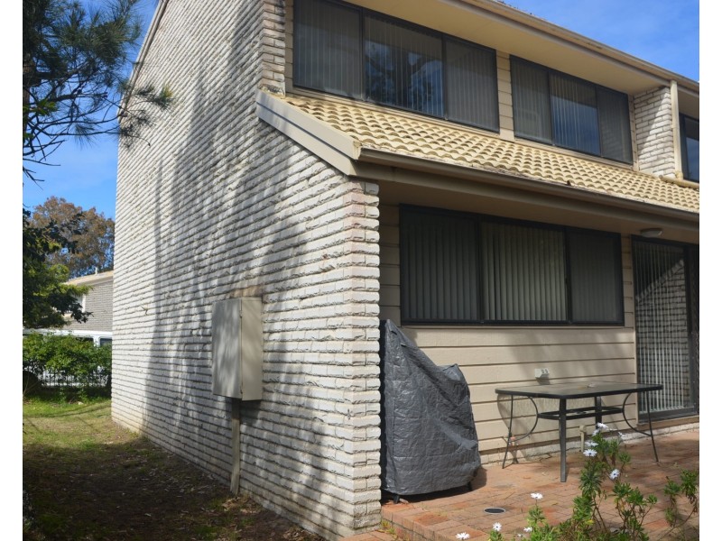 5/2 Massey Street, Broulee NSW 2537