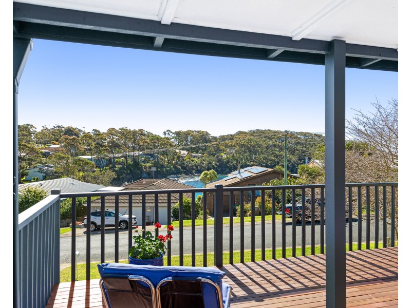 7 Iluka Avenue, Malua Bay NSW 2536