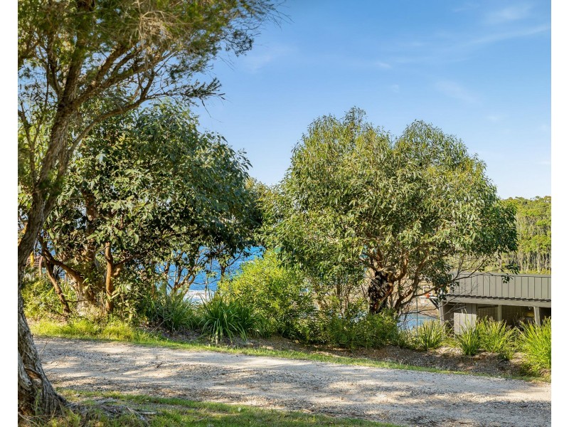 72 Illabunda Drive, Malua Bay NSW 2536