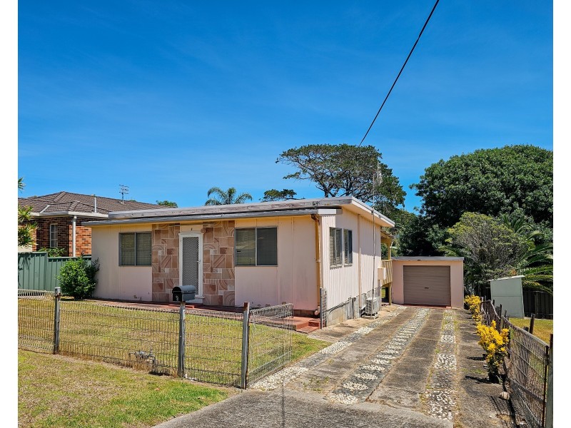 9 Garagarang Street, Malua Bay NSW 2536