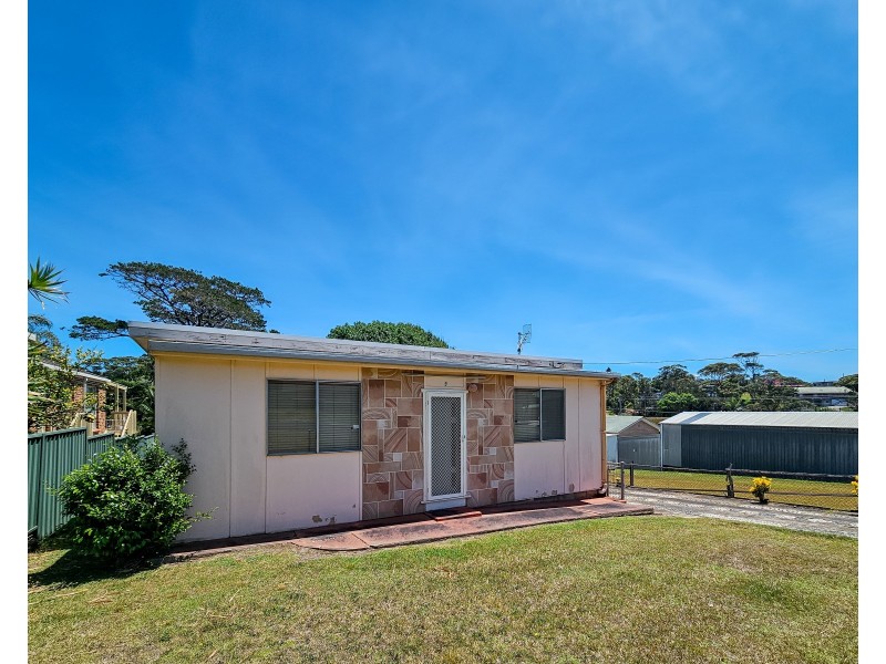 9 Garagarang Street, Malua Bay NSW 2536