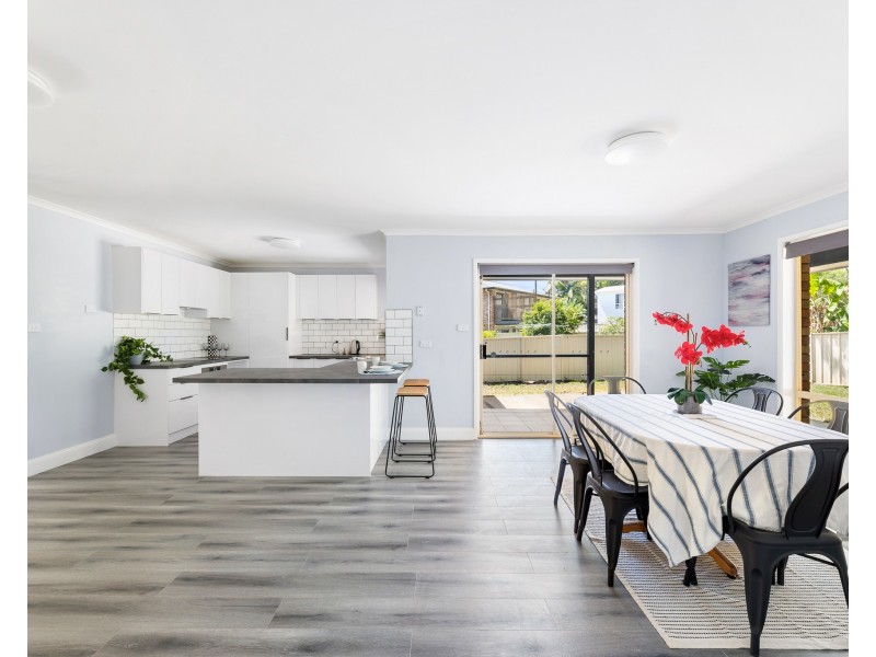 14 Youralla Avenue, Malua Bay NSW 2536