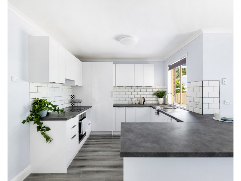 14 Youralla Avenue, Malua Bay NSW 2536