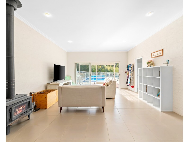 23 Blackbutt Lane, Malua Bay NSW 2536
