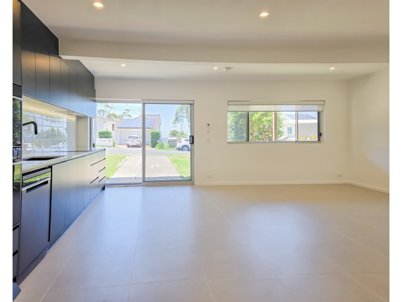 2/508 Beach Road, Denhams Beach NSW 2536