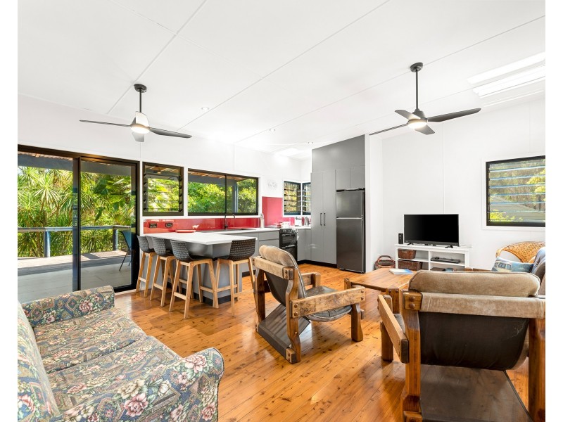 10 Rosedale Parade, Rosedale NSW 2536