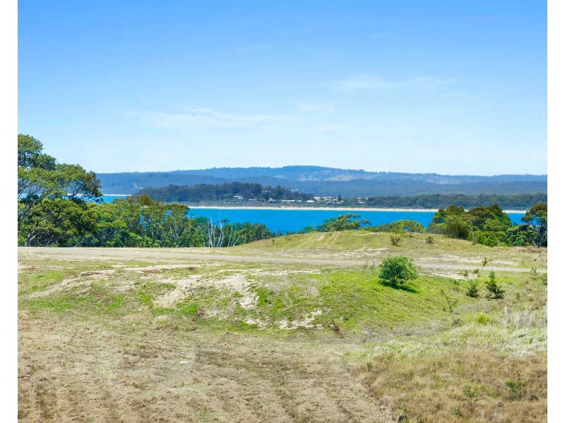 15 Clover Street, Rosedale NSW 2536