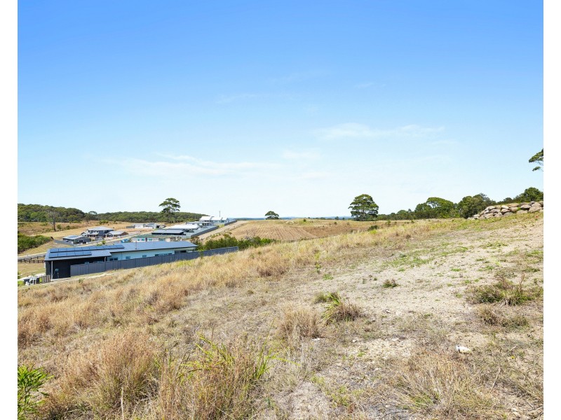 15 Clover Street, Rosedale NSW 2536