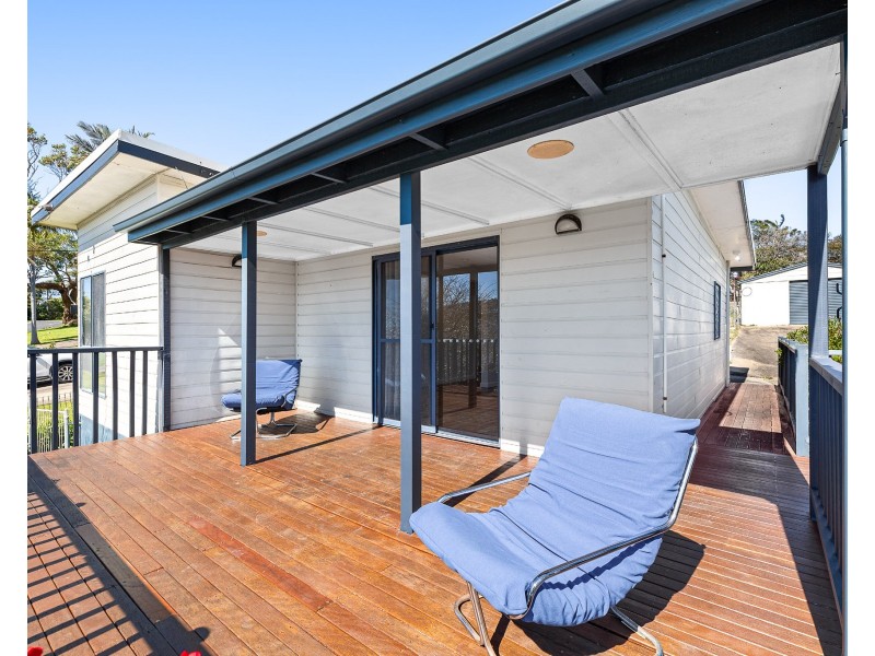 7 Iluka Avenue, Malua Bay NSW 2536