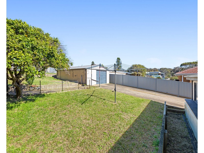 7 Iluka Avenue, Malua Bay NSW 2536