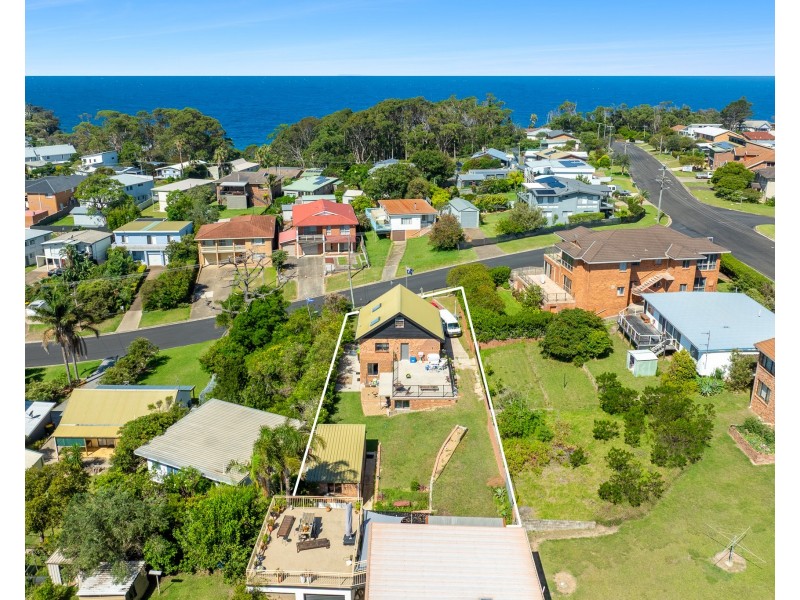 33 Garagarang Street, Malua Bay NSW 2536