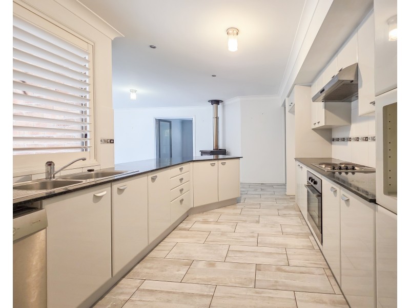 33 Zanthus Drive, Broulee NSW 2537