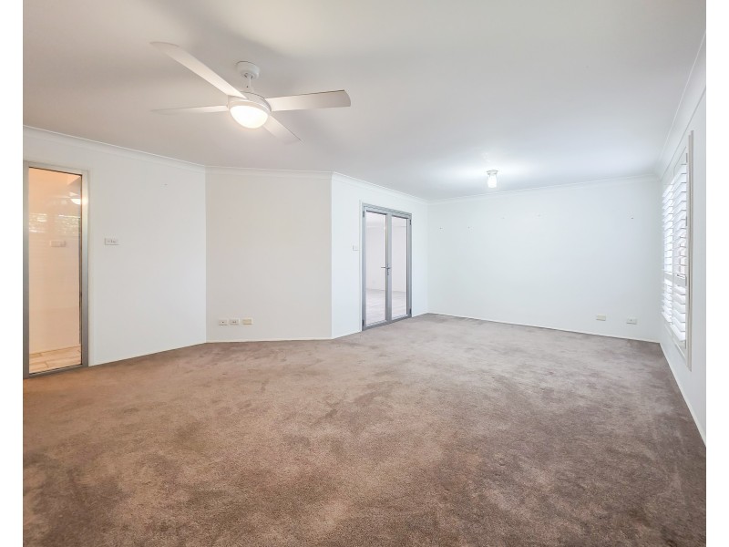 33 Zanthus Drive, Broulee NSW 2537