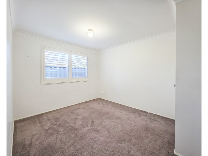 33 Zanthus Drive, Broulee NSW 2537