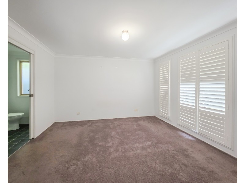 33 Zanthus Drive, Broulee NSW 2537