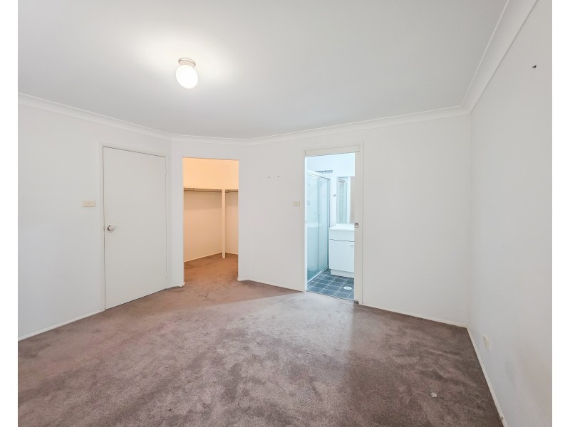 33 Zanthus Drive, Broulee NSW 2537