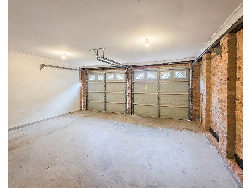 33 Zanthus Drive, Broulee NSW 2537