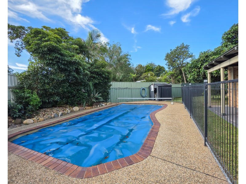 33 Zanthus Drive, Broulee NSW 2537