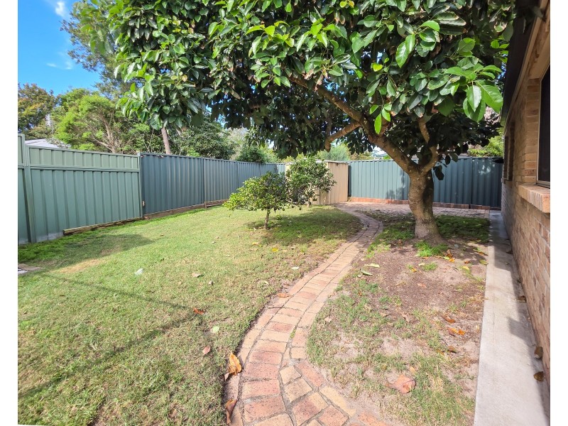 33 Zanthus Drive, Broulee NSW 2537