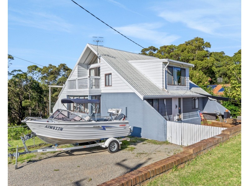 58 MOORONG CRESCENT, Malua Bay NSW 2536