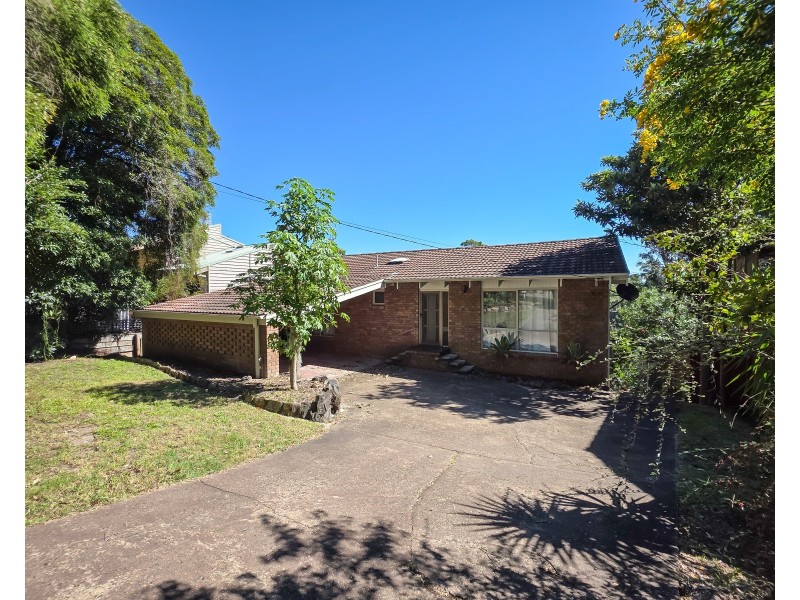 5 Burrawang Crescent, Sunshine Bay NSW 2536