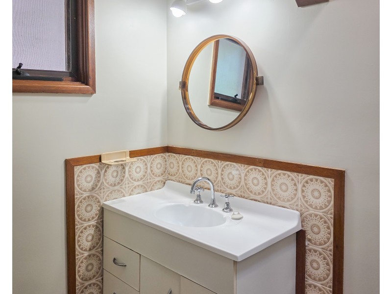 5 Burrawang Crescent, Sunshine Bay NSW 2536