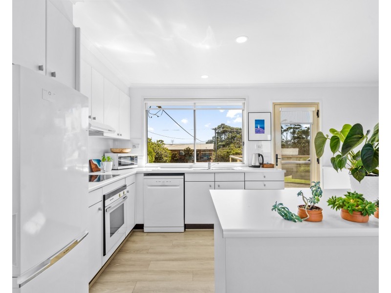 58 Tallawang Avenue, Malua Bay NSW 2536