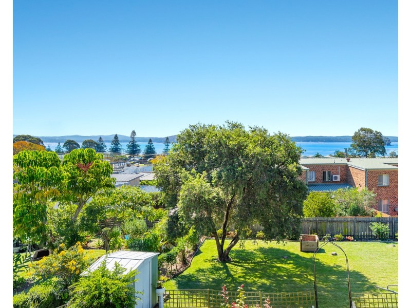 3 Joseph Street, Batehaven NSW 2536