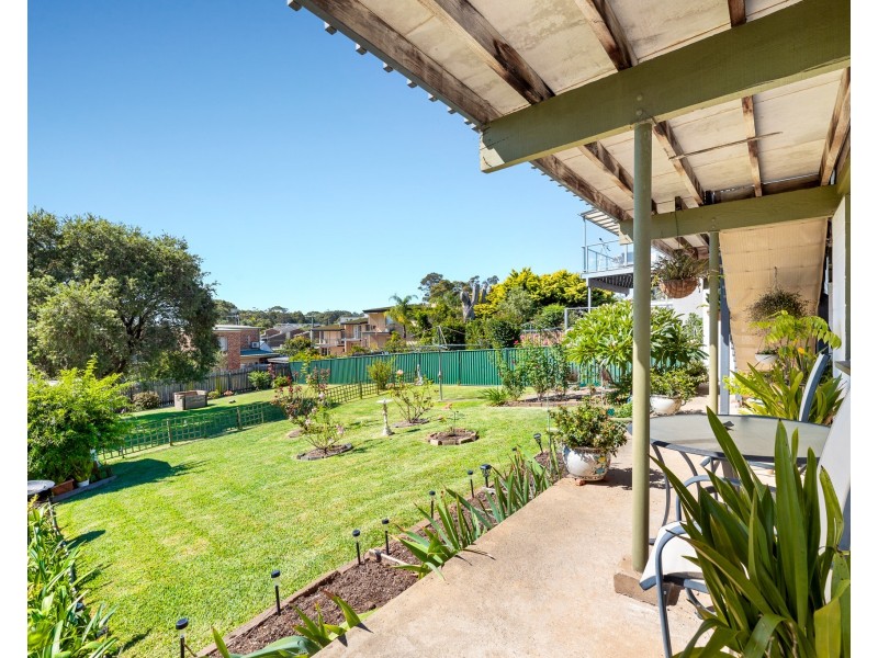 3 Joseph Street, Batehaven NSW 2536