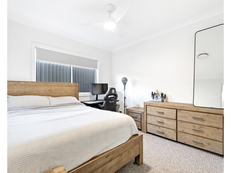 4 MCKENZIES CRESCENT, Malua Bay NSW 2536