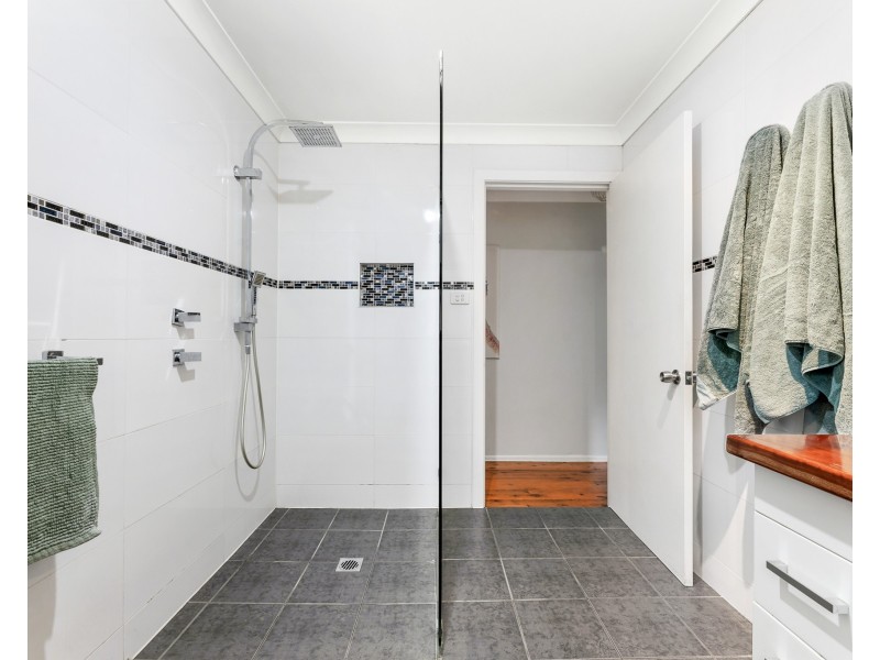 27 Surf Beach Avenue, Surf Beach NSW 2536