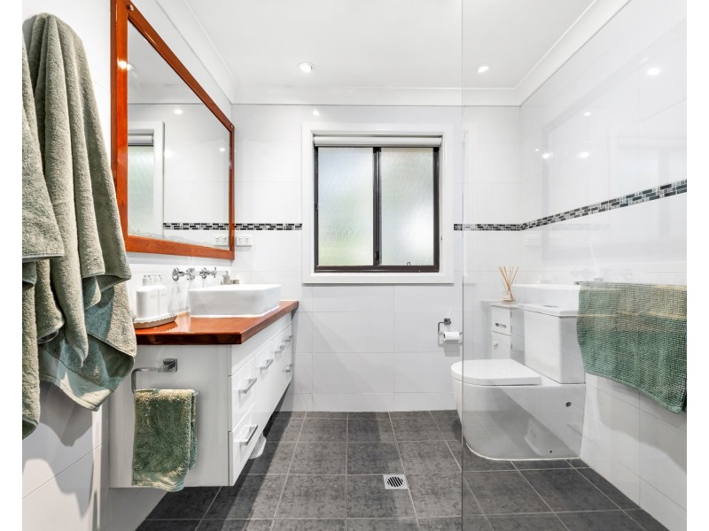 27 Surf Beach Avenue, Surf Beach NSW 2536
