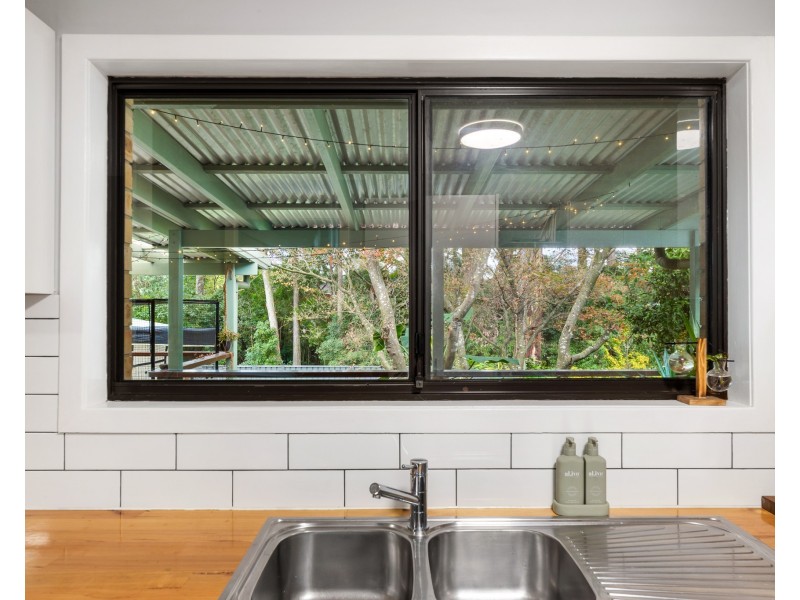 27 Surf Beach Avenue, Surf Beach NSW 2536