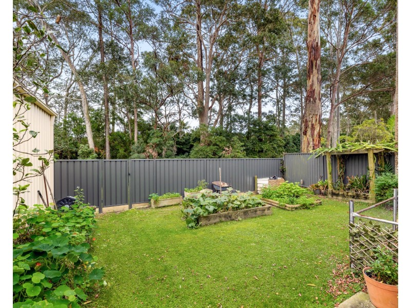 27 Surf Beach Avenue, Surf Beach NSW 2536