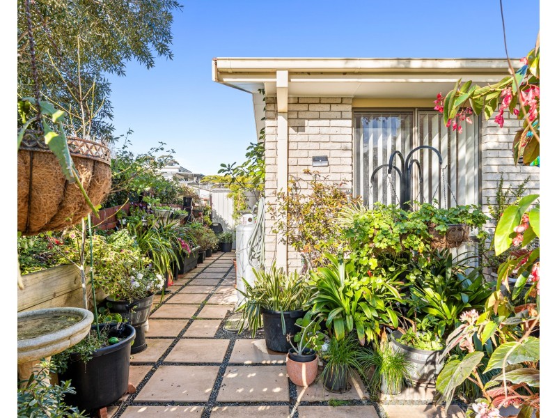 1/4 – 6 Sunpatch Parade, Tomakin NSW 2537