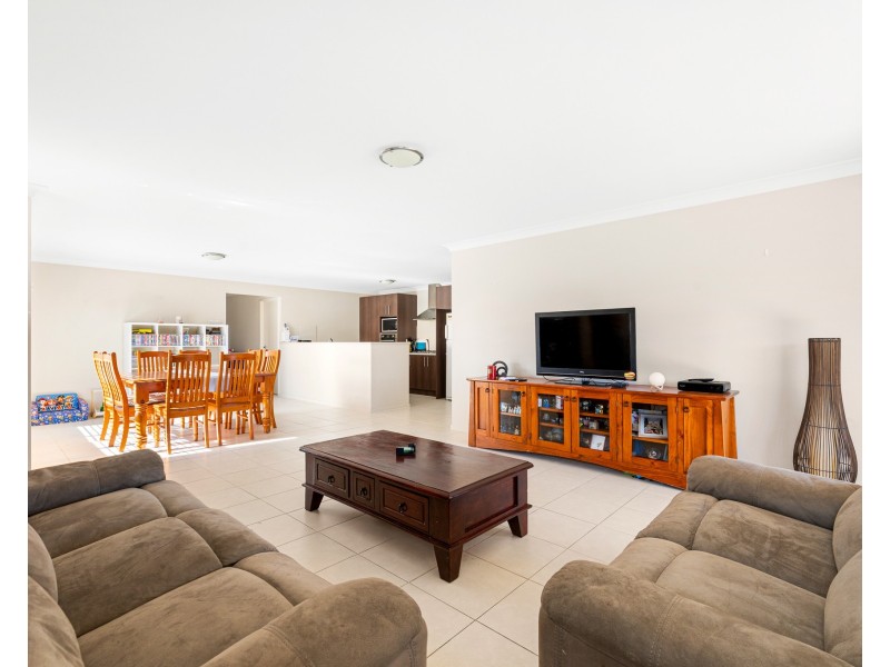 15 Elford Way, Malua Bay NSW 2536