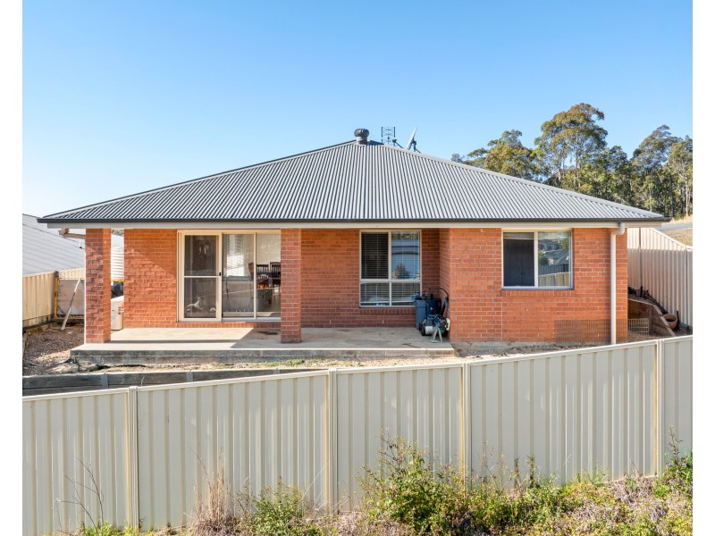15 Elford Way, Malua Bay NSW 2536