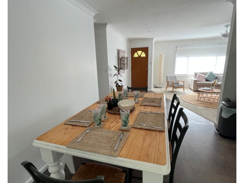 6 Long Beach Road, Long Beach NSW 2536