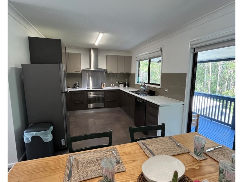 6 Long Beach Road, Long Beach NSW 2536