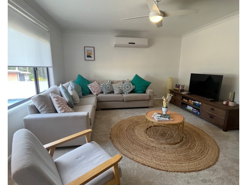 6 Long Beach Road, Long Beach NSW 2536
