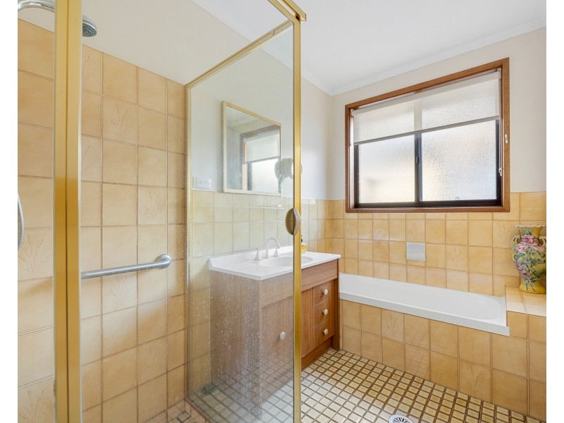 9 Youralla Avenue, Malua Bay NSW 2536