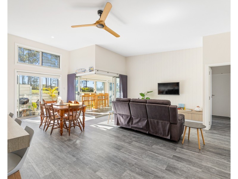 21B Currawong Crescent, Malua Bay NSW 2536