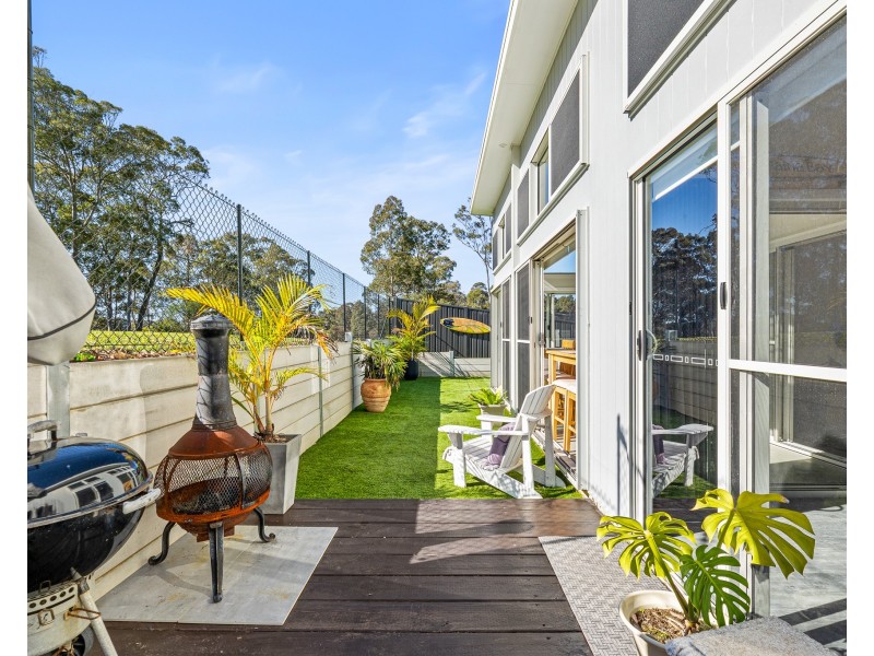 21B Currawong Crescent, Malua Bay NSW 2536