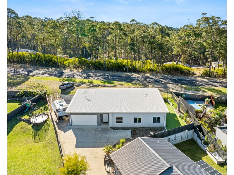 21B Currawong Crescent, Malua Bay NSW 2536