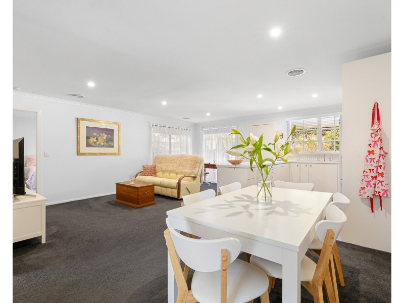4/11 Eric Fenning Drive, Surf Beach NSW 2536