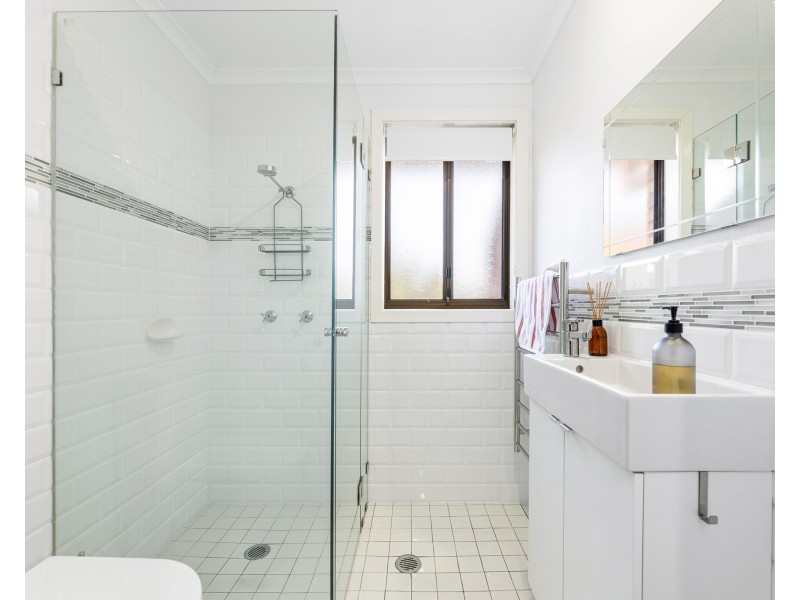 4/11 Eric Fenning Drive, Surf Beach NSW 2536