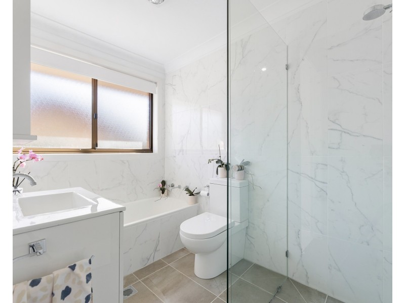 4/11 Eric Fenning Drive, Surf Beach NSW 2536
